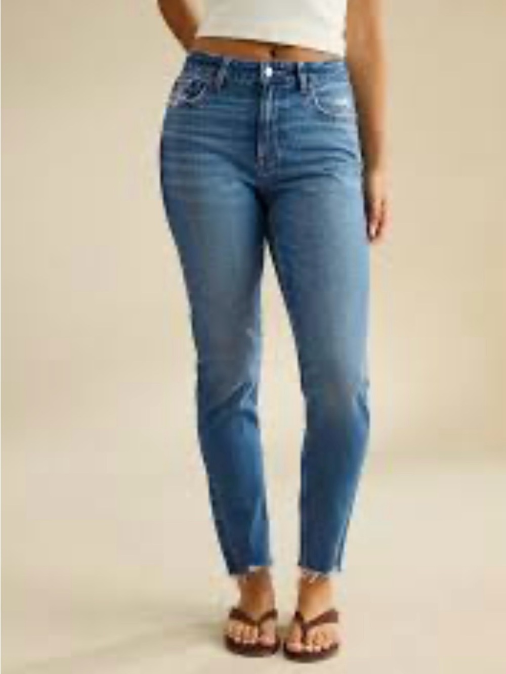 American Eagle Medium Wash Straight Leg Highest Rise Curvy Mom Jeans 2 Long